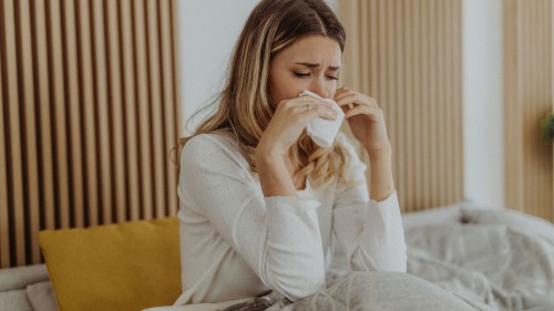 A Dietitian Recommends Eating These 10 Foods When You’re Sick A Dietitian Recommends Eating These 10 Foods When You’re Sick