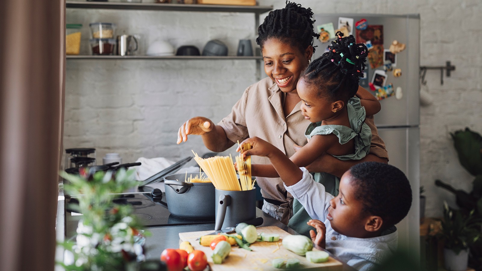 Hungryroot Review: Grocery Delivery for Busy Families Who Want to Eat Healthier Hungryroot Review: Grocery Delivery for Busy Families Who Want to Eat Healthier