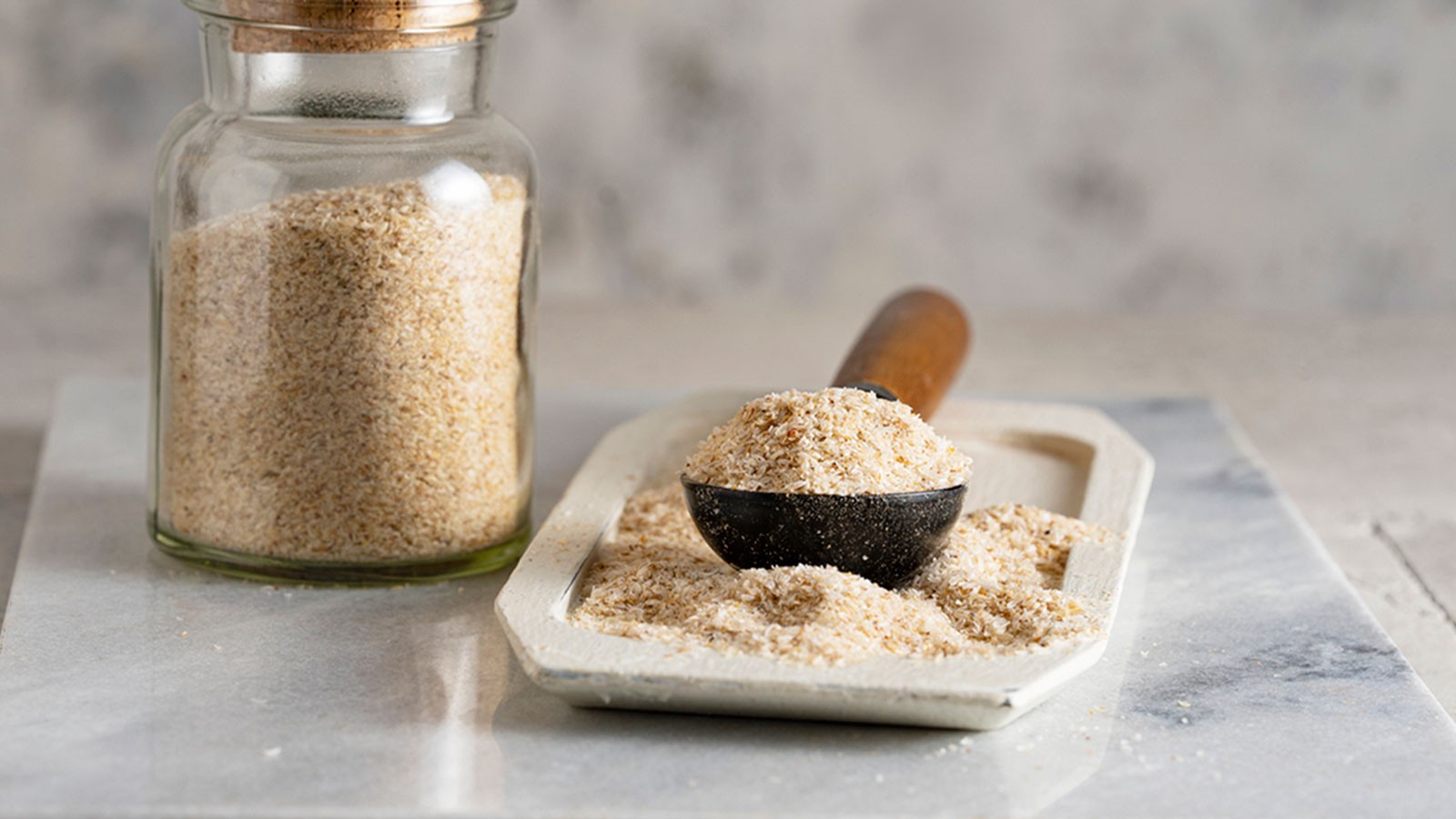 A Dietitian Explains the Benefits of Psyllium Husk Powder, Plus Sources A Dietitian Explains the Benefits of Psyllium Husk Powder, Plus Sources